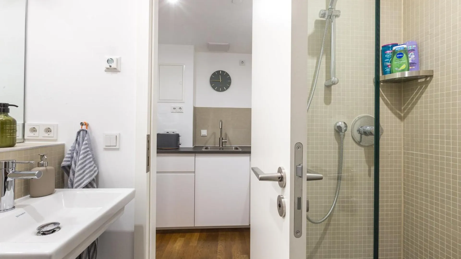 J8 Room22 Studioapartment Mitte Mitte Berlin Lejlighed