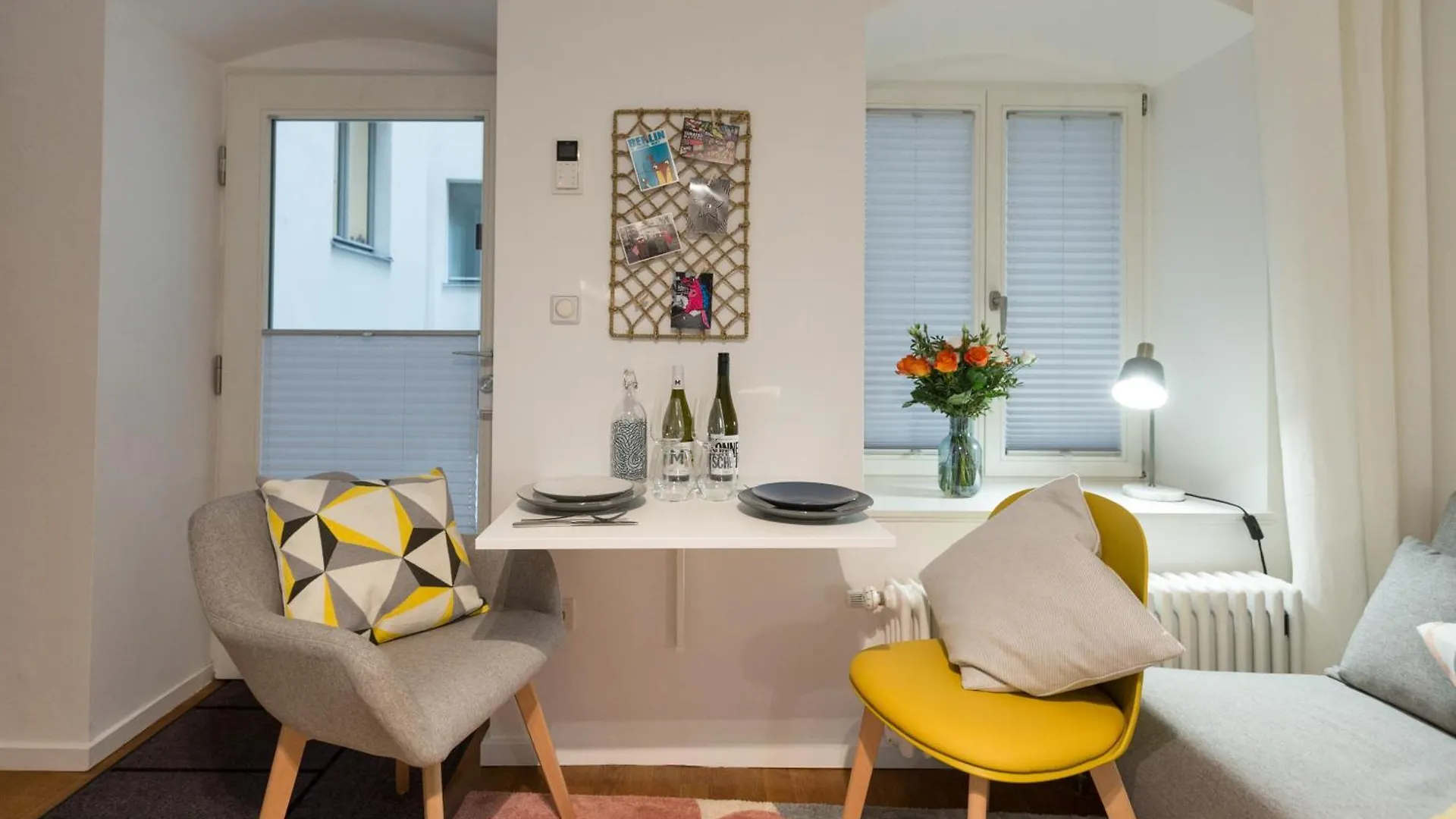 J8 Room22 Studioapartment Mitte Mitte Berlin